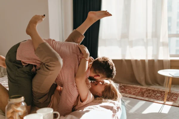 10 erotinių žaidimų porai ilgajam savaitgaliui